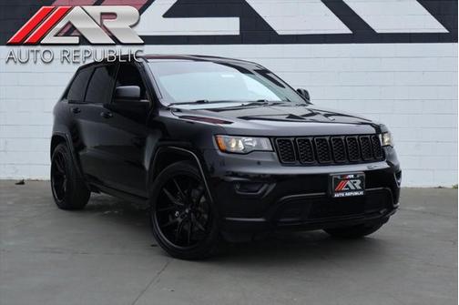 2018 Jeep Grand Cherokee Altitude