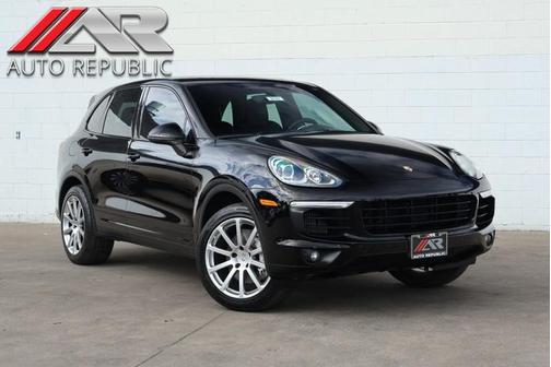2017 Porsche Cayenne S
