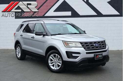 2016 Ford Explorer Base