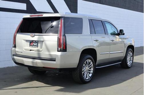 2017 Cadillac Escalade Base