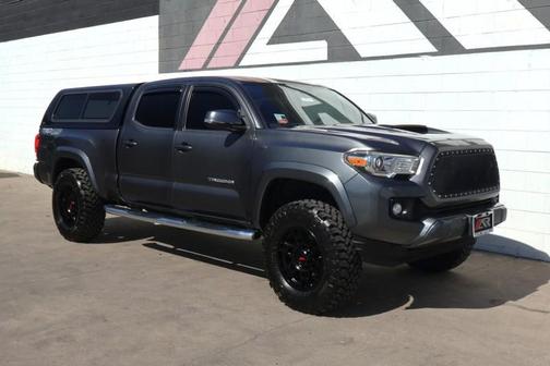 2017 Toyota Tacoma TRD Sport