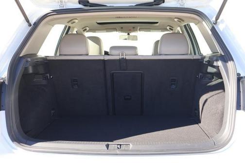 2016 Volkswagen Golf TSI SE 4-Door