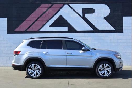 2021 Volkswagen Atlas 3.6L SE w/Technology