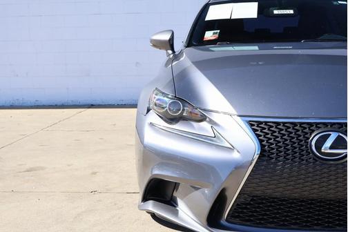 2016 Lexus IS 200t Base