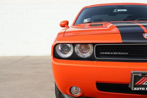 2009 Dodge Challenger SRT8