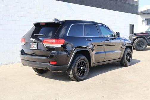 2019 Jeep Grand Cherokee Laredo