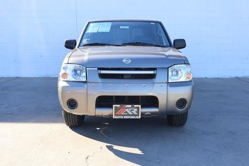2004 Nissan Frontier XE King Cab
