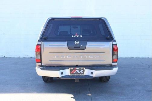 2004 Nissan Frontier XE King Cab