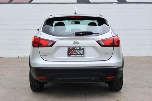 2018 Nissan Rogue Sport S