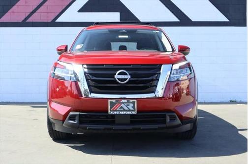 2022 Nissan Pathfinder SV 2WD