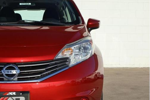 2016 Nissan Versa Note SV