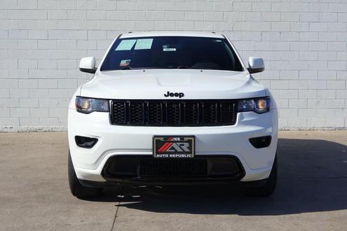 2018 Jeep Grand Cherokee Altitude