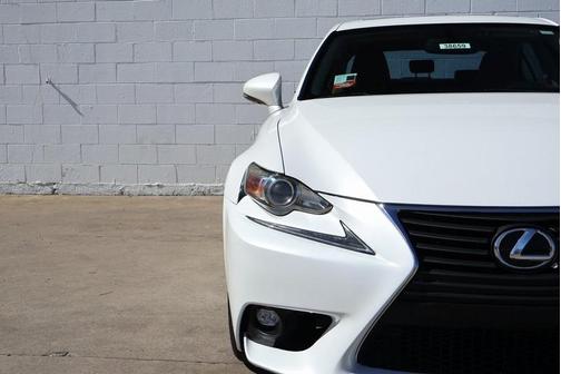 2016 Lexus IS 200t Base