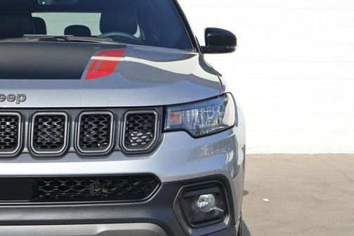 2023 Jeep Compass Trailhawk