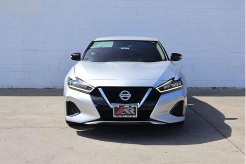 2022 Nissan Maxima SV Xtronic CVT