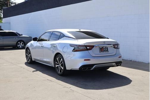 2022 Nissan Maxima SV Xtronic CVT