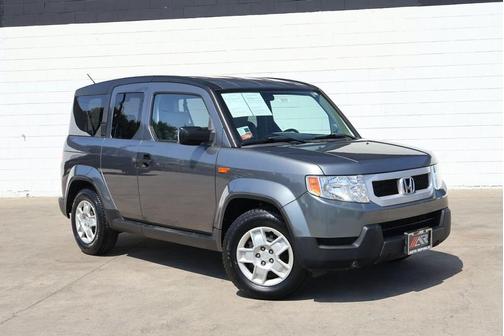 Polished Metal Metallic 2010 Honda Element LX