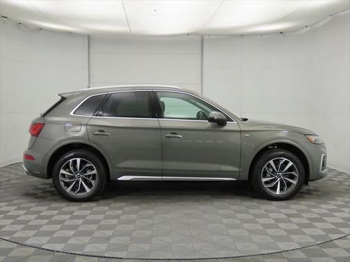 2025 Audi Q5 45 S line Premium Plus