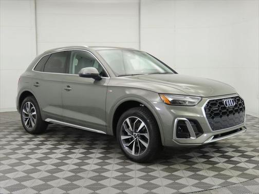2025 Audi Q5 45 S line Premium Plus