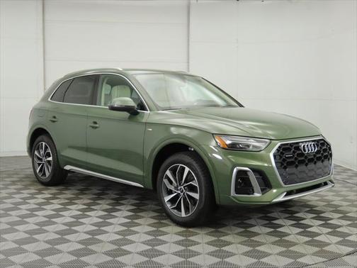 2025 Audi Q5 45 S line Premium Plus