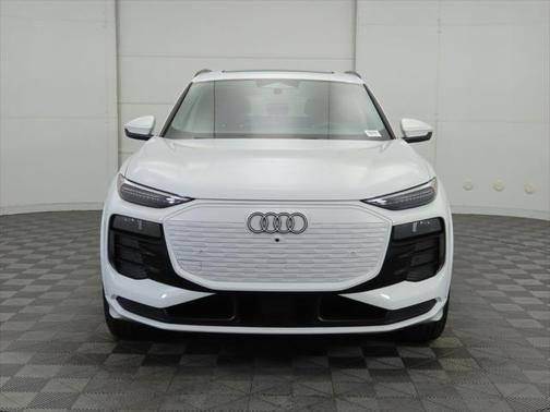2025 Audi Q6 e-tron Premium Plus