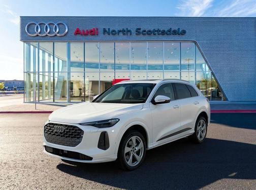 Arkona White 2026 Audi Q5 Premium Plus TFSI quattro S tronic