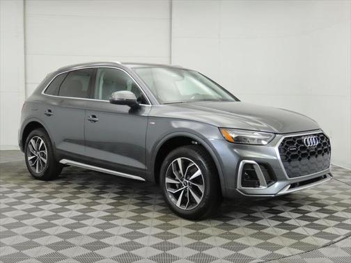2025 Audi Q5 45 S line Premium Plus