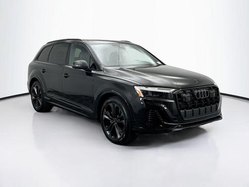 2026 Audi Q7 55 Premium Plus