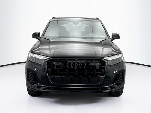 2026 Audi Q7 55 Premium Plus