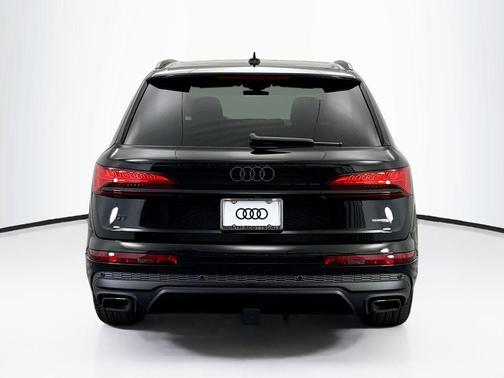 2026 Audi Q7 55 Premium Plus