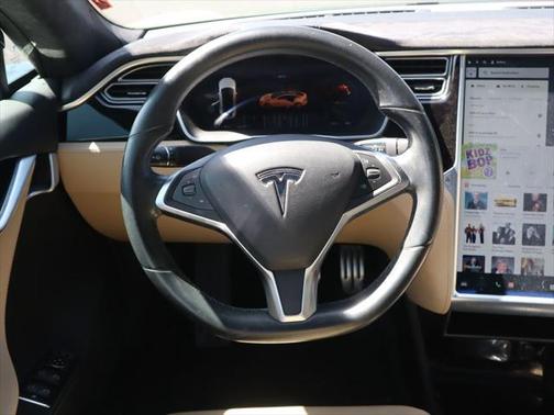 2014 Tesla Model S P85D