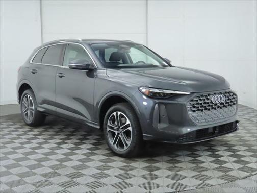 2025 Audi Q5 Premium