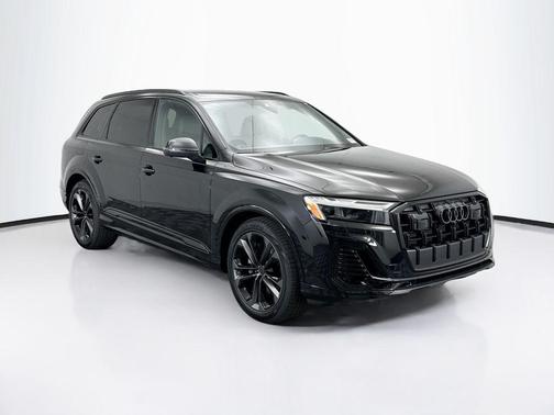 2026 Audi Q7 55 Premium Plus