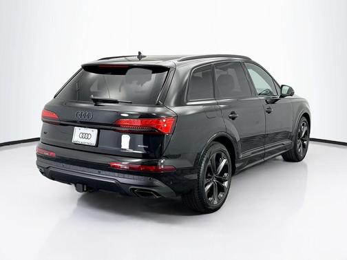 2026 Audi Q7 55 Premium Plus