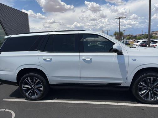 Crystal White Tricoat 2025 Cadillac Escalade Sport