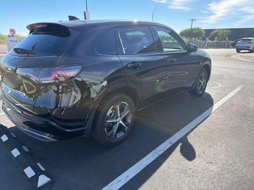 Crystal Black Pearl 2023 Honda HR-V EX-L