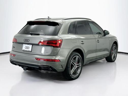 2025 Audi Q5 55 S line Premium Plus