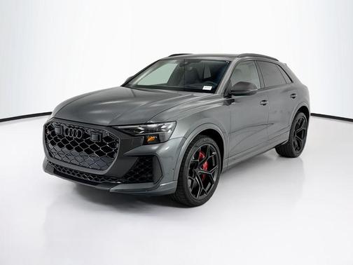 Daytona Gray Pearl Effect 2026 Audi RS Q8 4.0T
