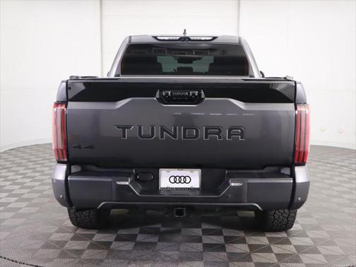 2023 Toyota Tundra Platinum