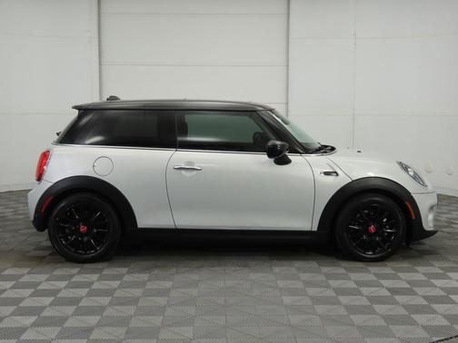 2021 MINI Hardtop Cooper