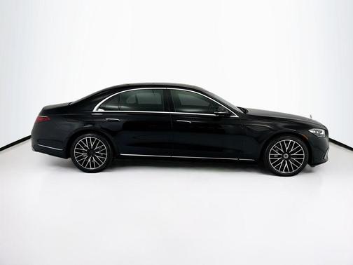 Black 2021 Mercedes-Benz S-Class 4MATIC