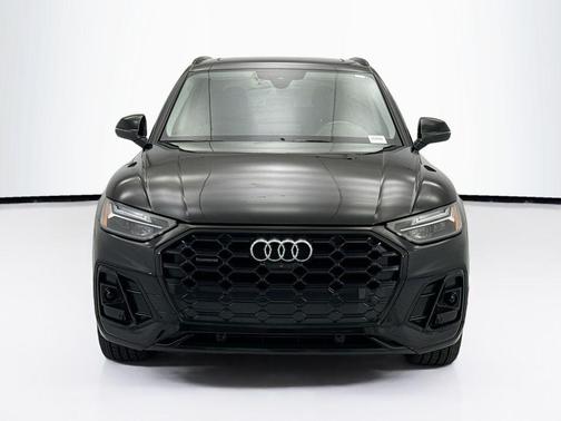 Mythos Black Metallic 2023 Audi Q5 45 S line Premium Plus