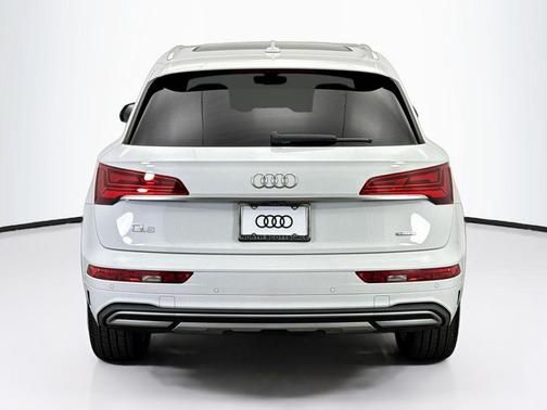 2021 Audi Q5 45 Premium Plus