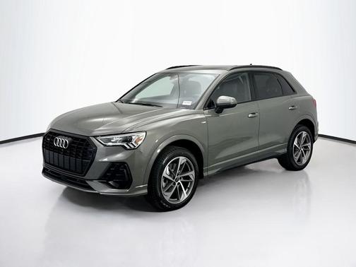 2025 Audi Q3 Premium 45 TFSI S line quattro Tiptronic