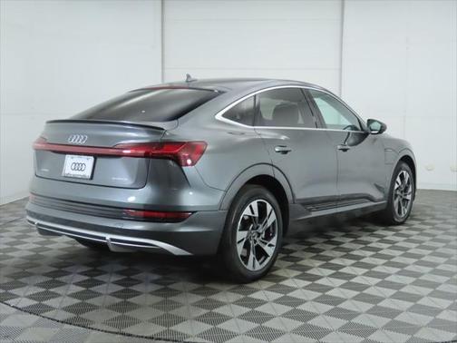 2022 Audi e-tron Sportback S line Prestige