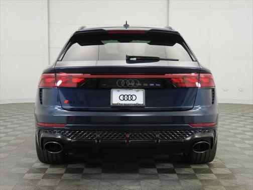 2025 Audi RS Q8 4.0T