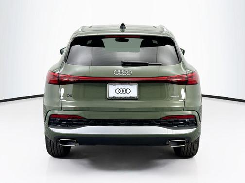 2025 Audi Q5 Premium Plus TFSI quattro S tronic