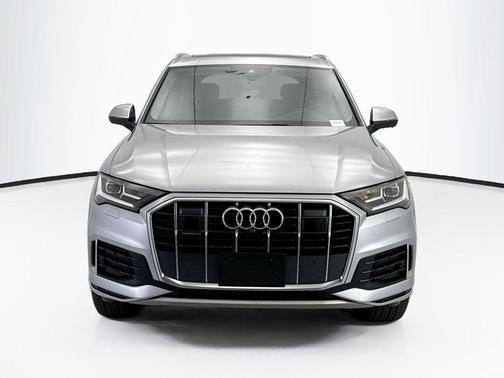Florett Silver Metallic 2022 Audi Q7 45 Premium Plus