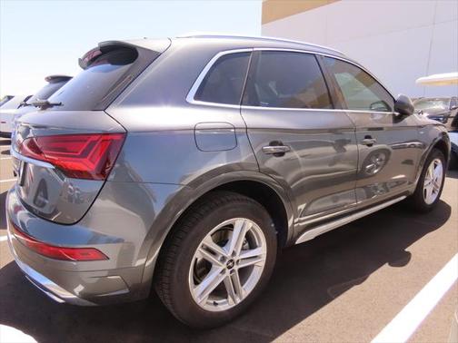 2021 Audi Q5 Premium Plus 55 TFSI e quattro S tronic