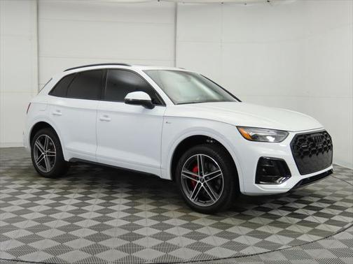 2024 Audi Q5 e 55 S line Premium Plus